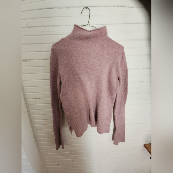 🤠3/$24 Madewell Pale Pink Sweater - Picture 3 of 7